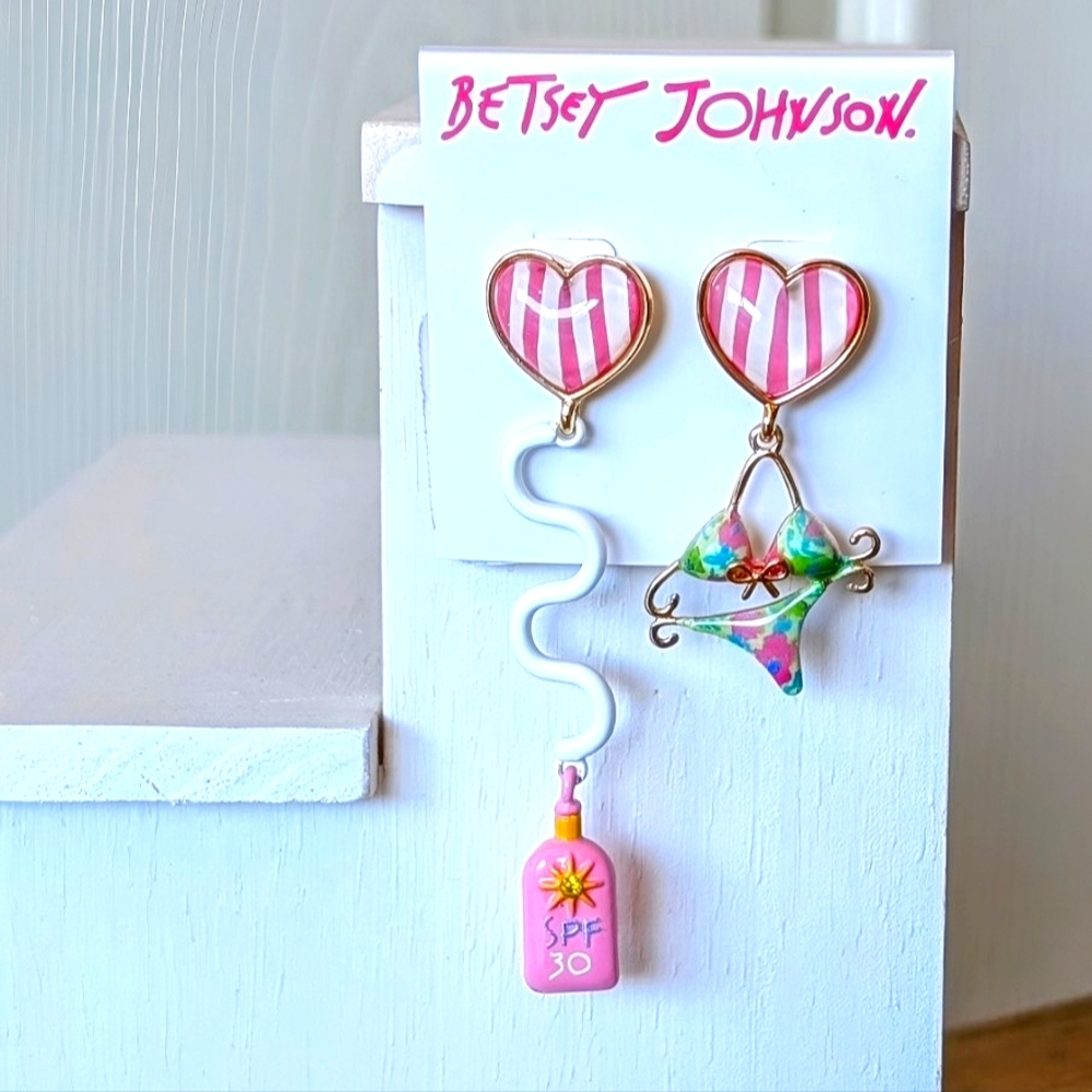 👙 Betsey Johnson Bikini Sunscreen Mismatch Earrings-NWT